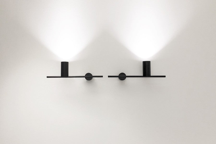 Tribes wall Seinävalaisin