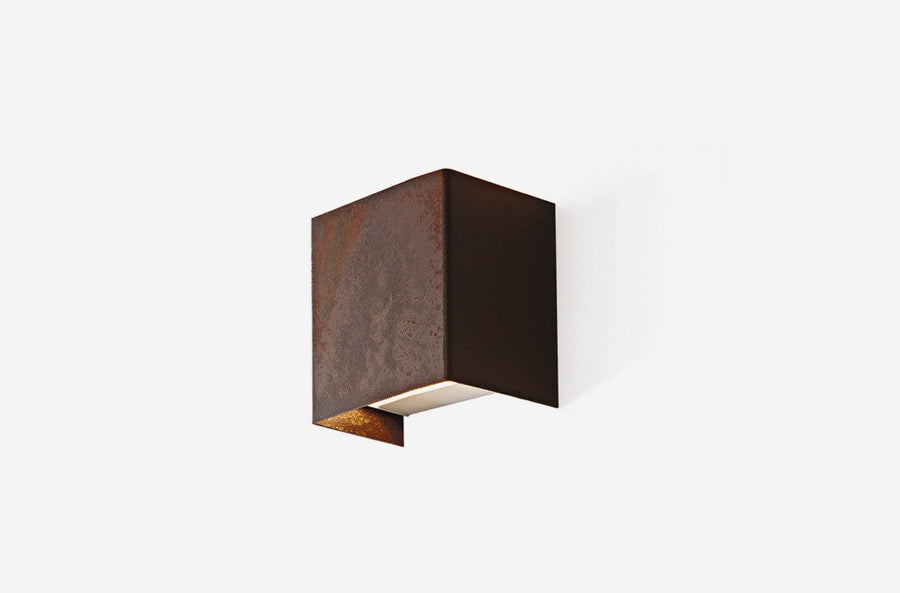 Tob S Seinävalaisin