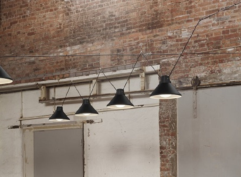 Shibuya Black riippuvalaisin