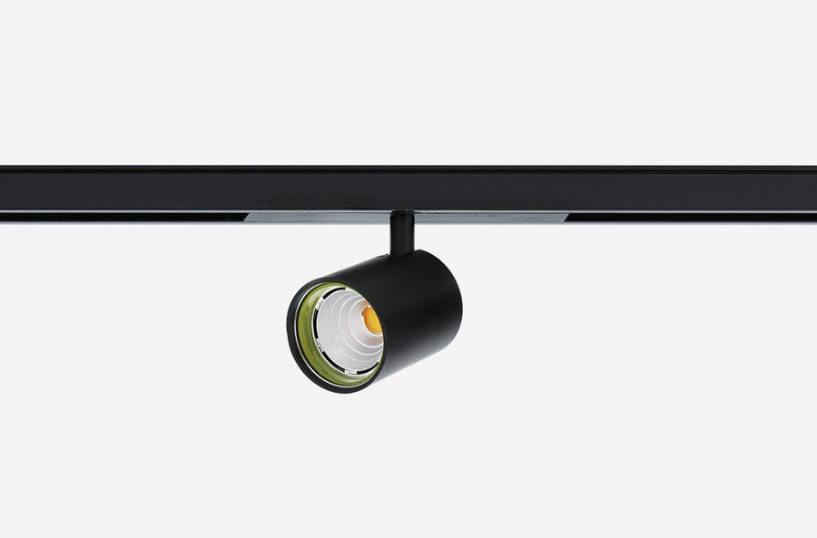 Spot Plus 48 13,5W 1144.-1491LM kiskovalaisin