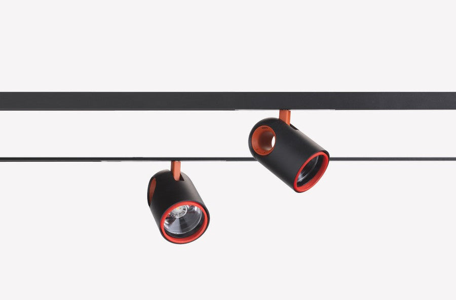 R2 48 18W 1152-1989LM kiskovalaisin